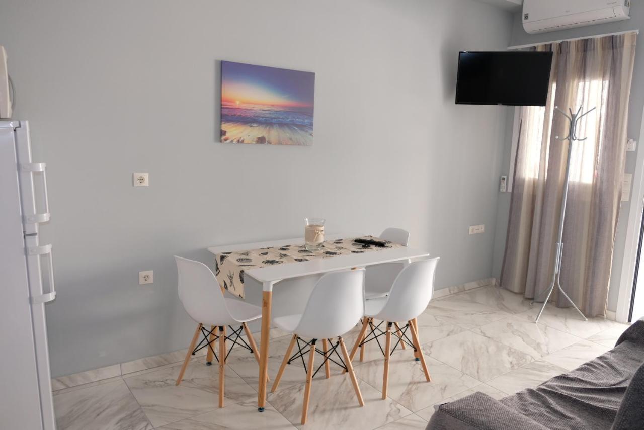 Bright & Comfy Apartments Near The Beach Kos By Eksteriør billede
